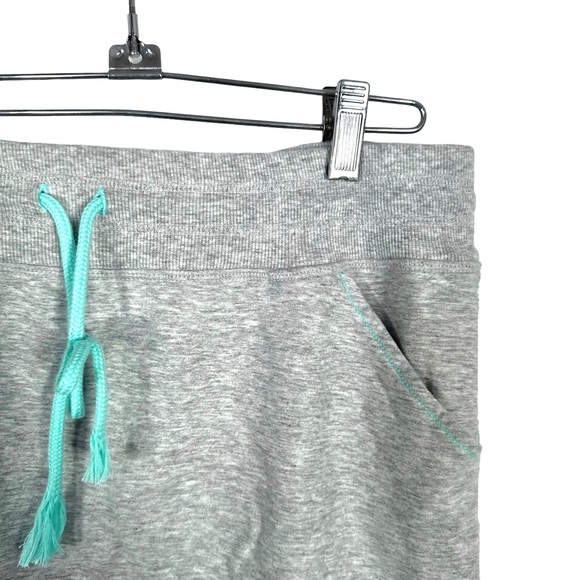 Maurices Women Size Large Gray Terry Fleece Mini Skirt Side Pocket Elastic Waist - Picture 3 of 6